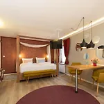 Апартаменты Little *